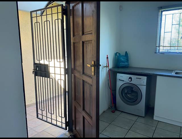 3 BEDROOM HOUSE FOR SALE IN BRACKENDOWNS